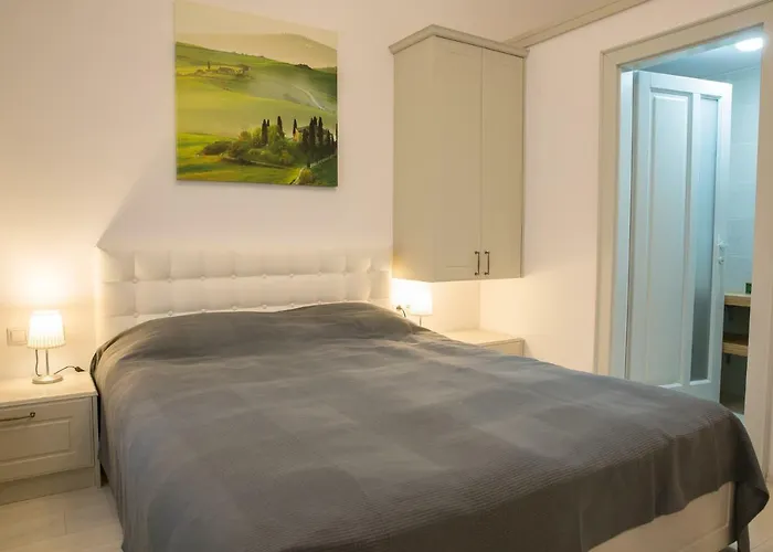 아파트 Sunny November *