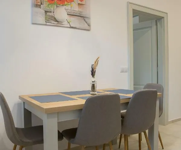 Sunny November * 브라쇼브