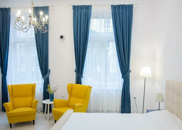 아파트 Sunny November