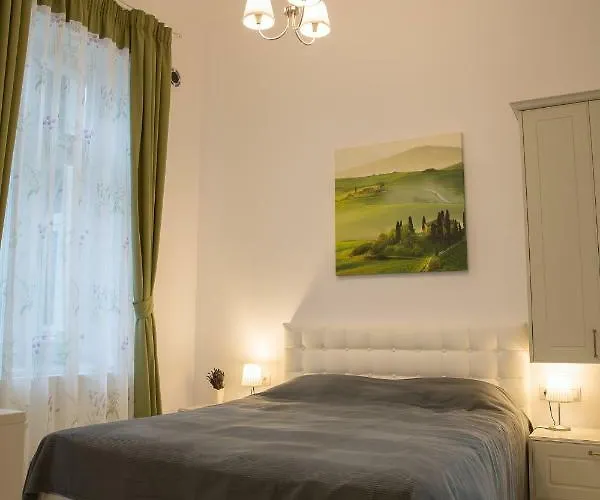 아파트 Sunny November 브라쇼브